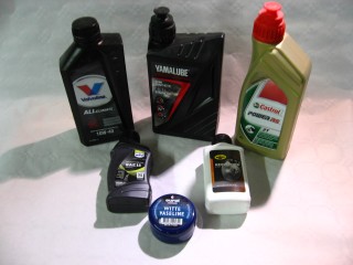 Maintenance Products + oil